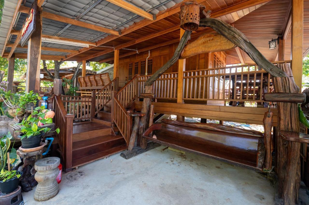 Suk Sabai Homestay Sukhothai Exterior foto